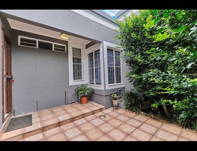 3 BEDROOM SIMPLEX SOLD IN PRESIDENT RIDGE